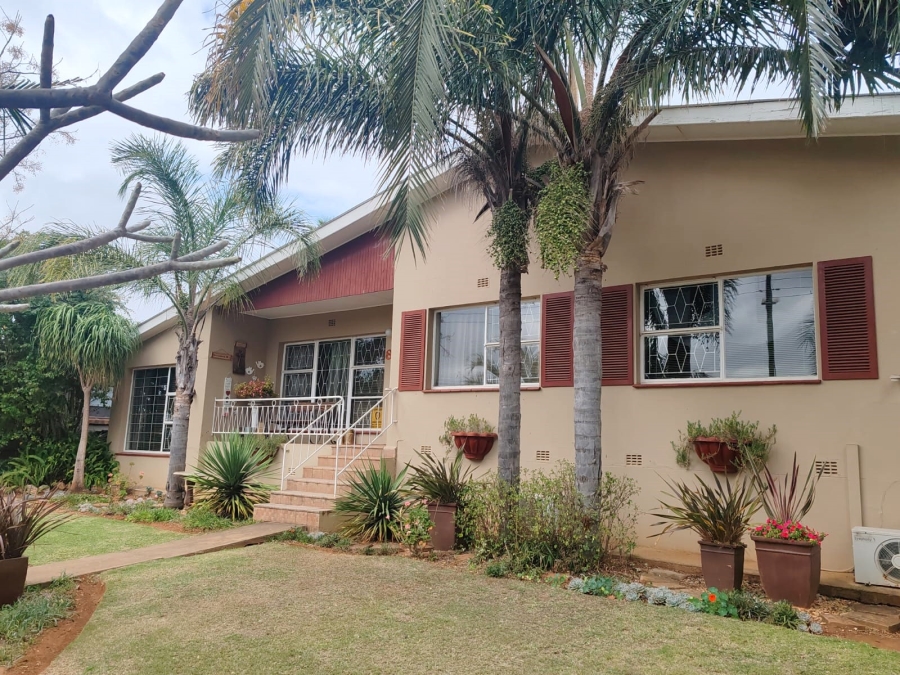 3 Bedroom Property for Sale in Bothasrus Eastern Cape